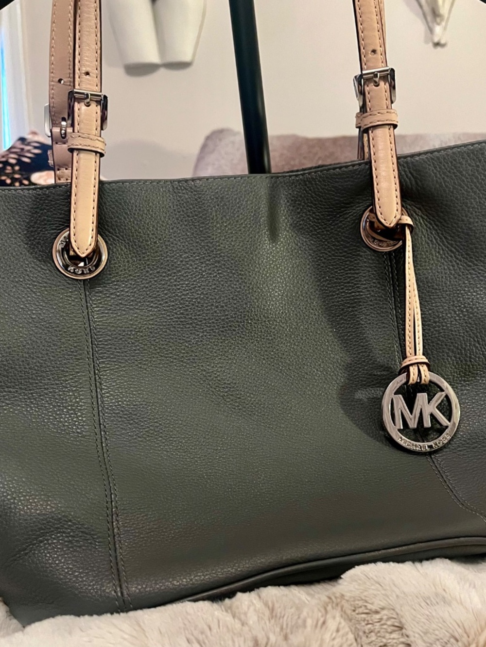 Michael Kors Jet Set bah Dark Gray/Green - Picture 3 of 13